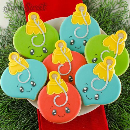 christmas ornament cookies square 8cadc20c 887a 4dd8 b803 2fa8e7c7df1c