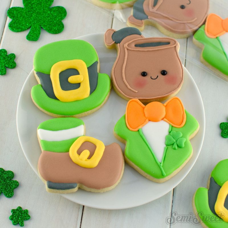 leprechaun clothes mini cookies 3c44233f 3b76 4683 8fb4 a5c747a06031