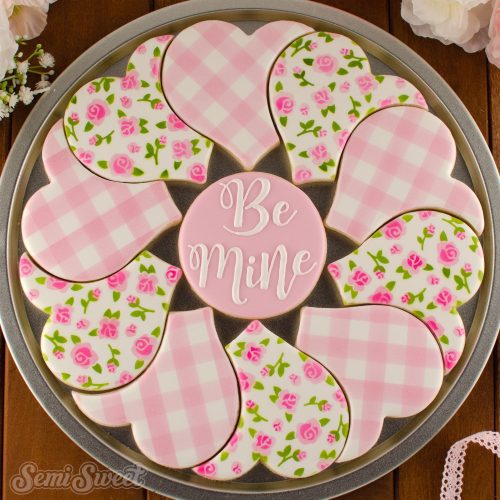 overlap heart cookie platter square bbbaf539 6694 43d5 93fe df8ec928e9b6