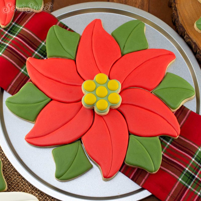 poinsettia cookie platter square