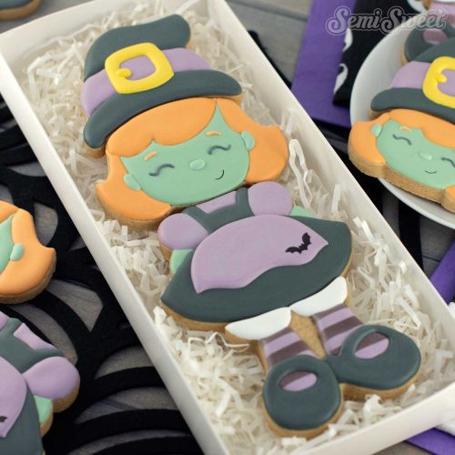 stackable witch cookie set square