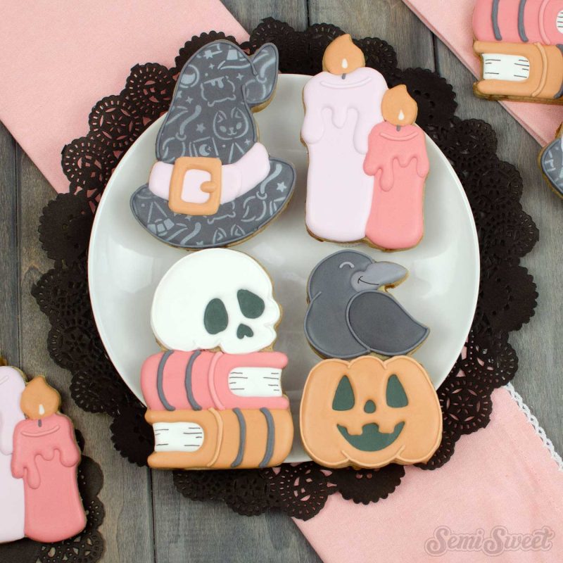 witch kit cookies square plate 48382923 1848 4e19 b97d 7dcf1e22834f